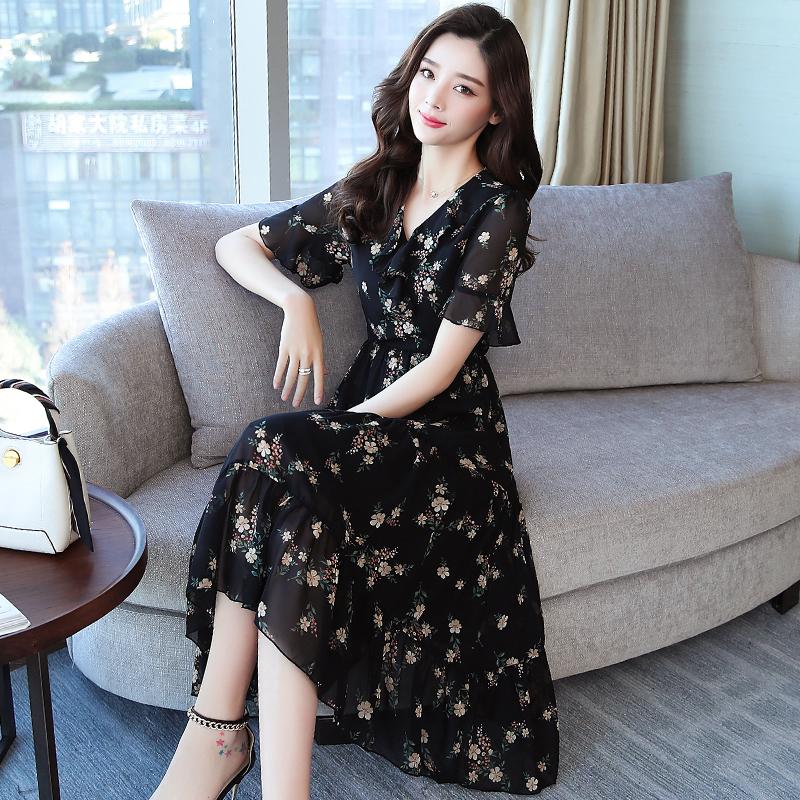 Women's Black Floral Chiffon Mid Length Dress V Neck Ruffle Short Sleeve A Line Dress High Waist Flowing Casual Dress Suitable for Work and Dating