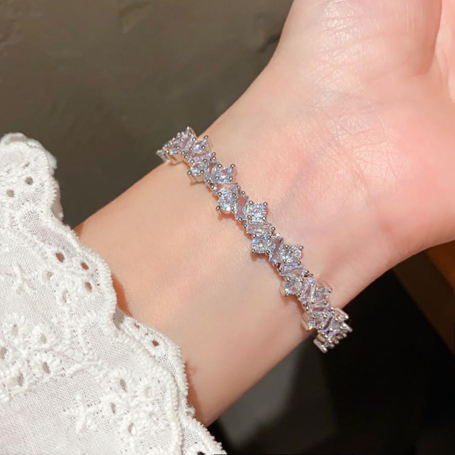 Geometric Zirconia Open Bangle Bracelet For Fashionable Everyday Wear