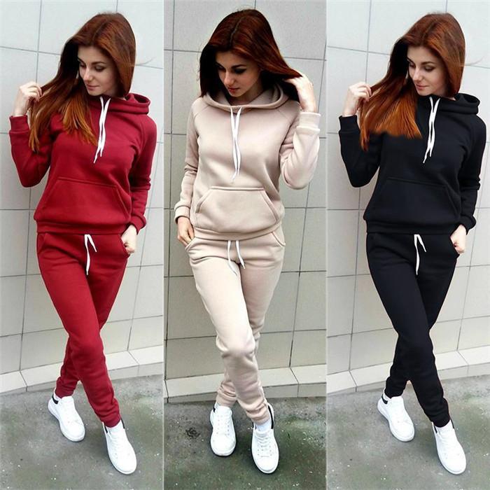 Tuta sportiva casual alla moda da donna per autunno e inverno, con cappuccio, manica lunga in pile, ad alta elasticità