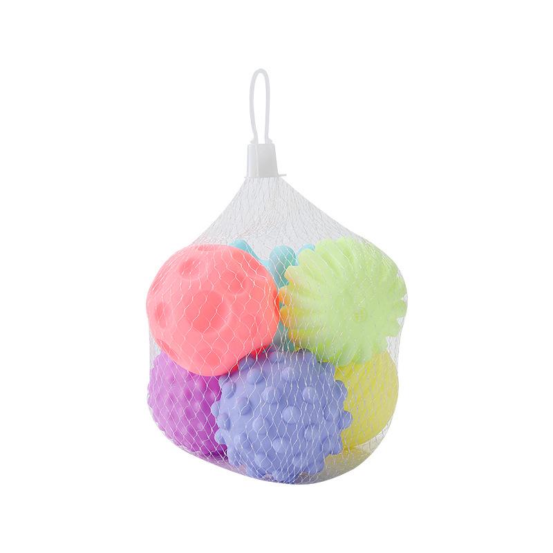 Interactive Bite-Resistant Vinyl Dog Toy for Teething and Water Play