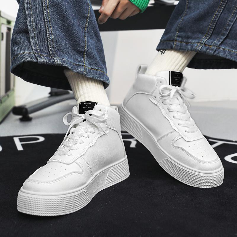 Skateboard Shoes Men High Top Sneakers Men Jogging Sport Flat Shoes Male Leather Tourism Waterproof Casual Running Board Shoes