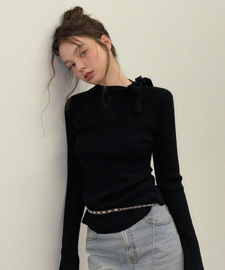 Teuwi Cozend Tie Long Sleeve Knit