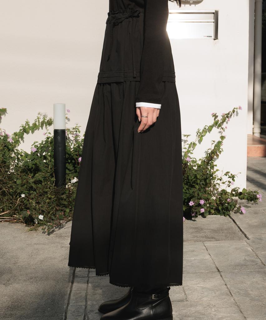 Dehebe Ruffle Long Skirt [Black]