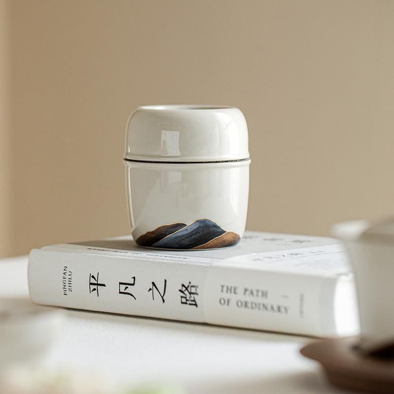 Mountains and rivers, grass and wood ash, ceramic tea cans/sealed cans, moisture-proof storage cans, household tea cans, storage cans