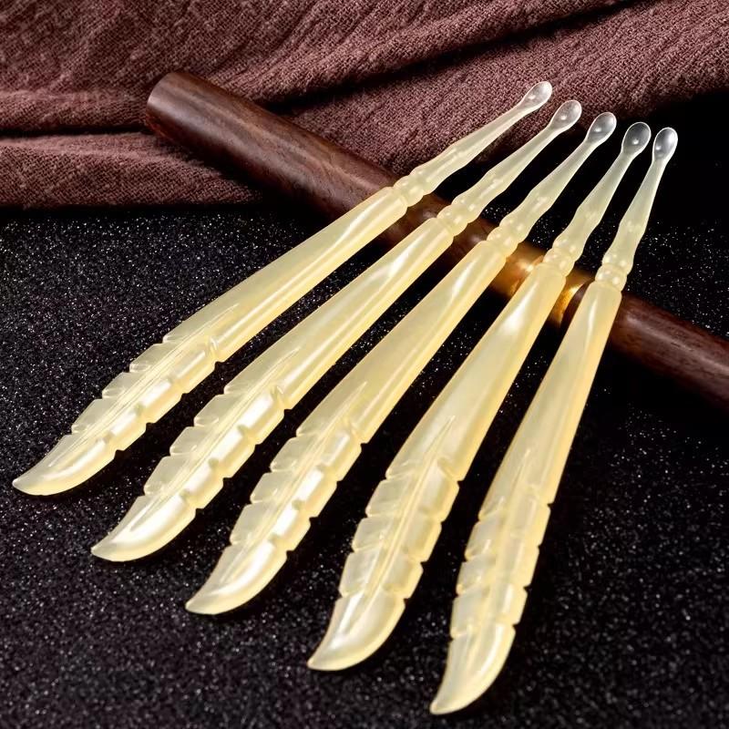 New Model Ear Cleaning Stick with Soft Tip, Gentle On Ears, Narrow Mouth for Removing Earwax, Suitable for Cleaning Children's Ears.