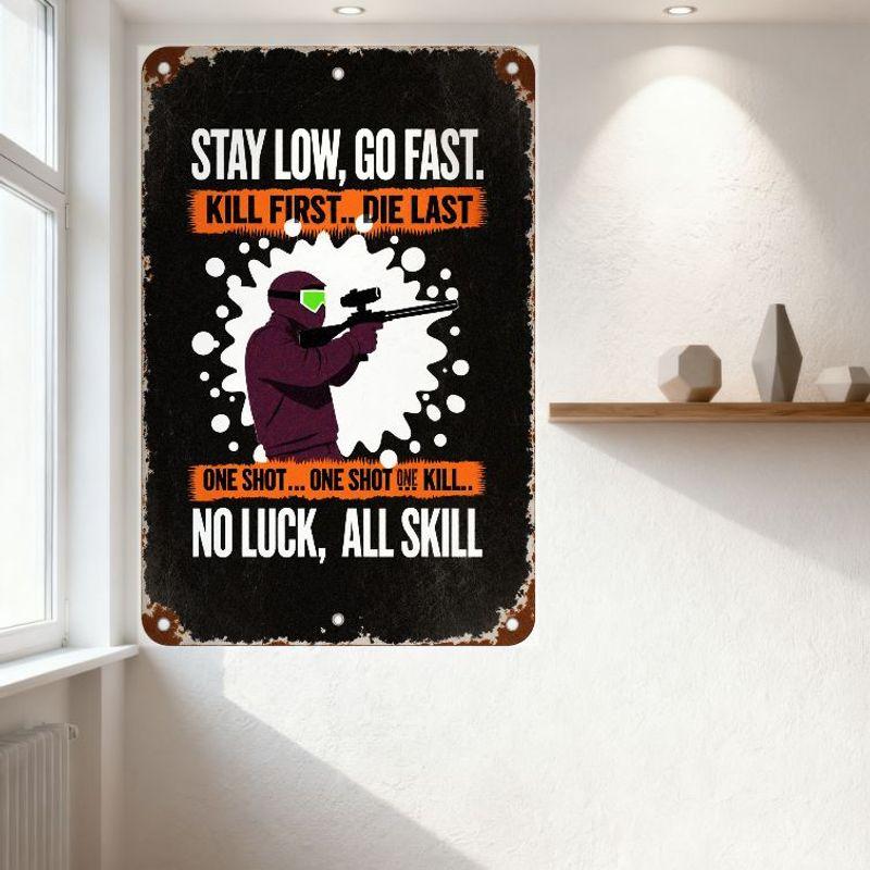 Vintage Distressed Metal Sign 'STAY LOW, GO FAST' with Sniper Figure - Tactical Paintball Shooting Sports Wall Decor for Man Cav
