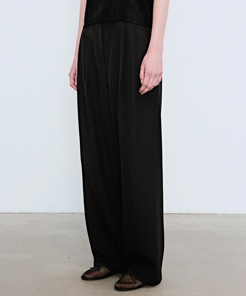 Nigaennikol Minimal Long Pintuck Slacks_Black