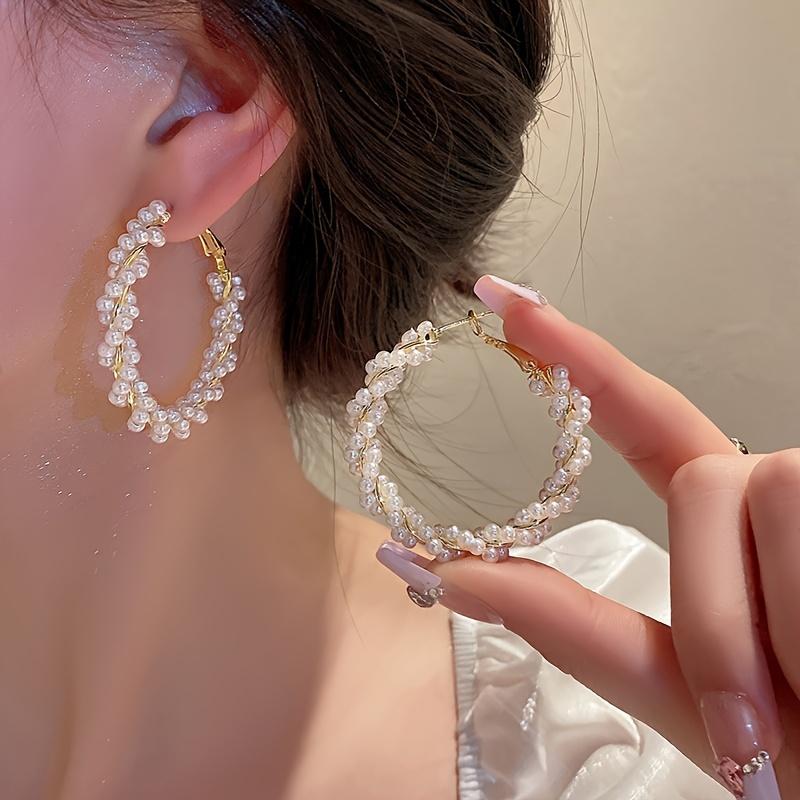Elegant Retro Style Hoop Earrings Luxury Temperament Faux Pearl Circle Earrings For Women Unique New Design Ear Buckles Jewelry