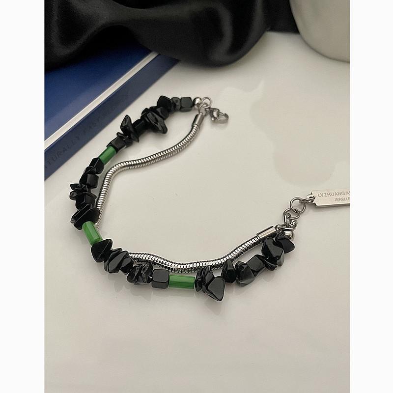 Bracciale Geometrico in Acciaio al Titanio e Pietra Nera per Uomo Donna Street Fashion per Uso Casual
