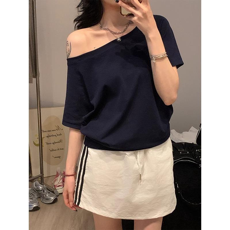 One-word collar off-shoulder design loose solid color short-sleeved T-shirt women's summer new slanted shoulder lazy