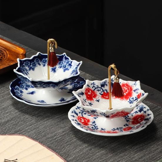Infuseur à thé en céramique en forme de parapluie avec filtre rotatif en céramique bleue et blanche chinoise pour thé en vrac, Filtre à thé Kung Fu, Cadeau élégant pour le thé