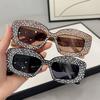 Lunettes de soleil Bling Diamant de luxe Femmes Pour Hommes Design de marque Vintage Lunettes de soleil Grand Cadre Irrégulier Populaire Cristal Punk Lunettes