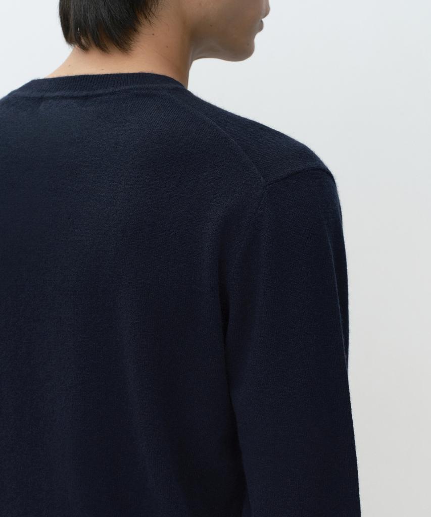 MUSINSA STANDARD [Plus] 100% Cashmere Crew Neck Knit [Navy]