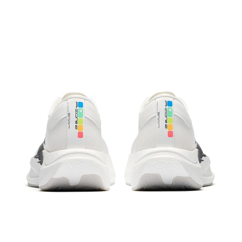 Anta Zone de Frecvență Cardiacă 2 Pantofi de Alergare SE Bărbați cu Glezna Joasă Papyrus White/Basic Black 912645529-2