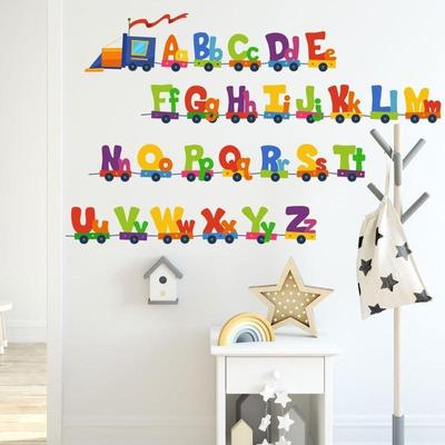 Cartoon Auto Trein 26 Letters Alfabet Muurstickers voor Kinderkamers Huisdecoratie Kinder Muursticker