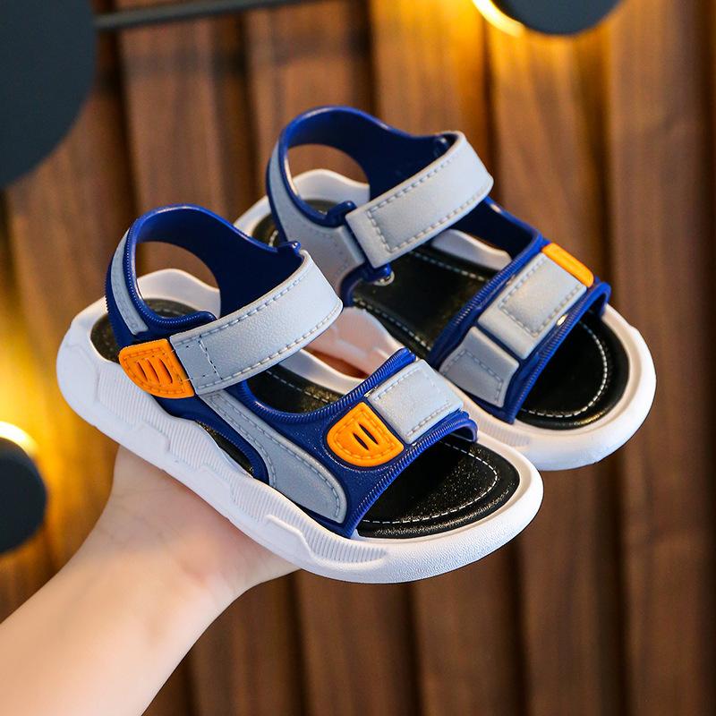 Detská kórejská verzia protišmykovej mäkkej spodnej časti na suchý zips malé stredné a veľké chlapčenské plážové topánky detské sandále obuv outdoor