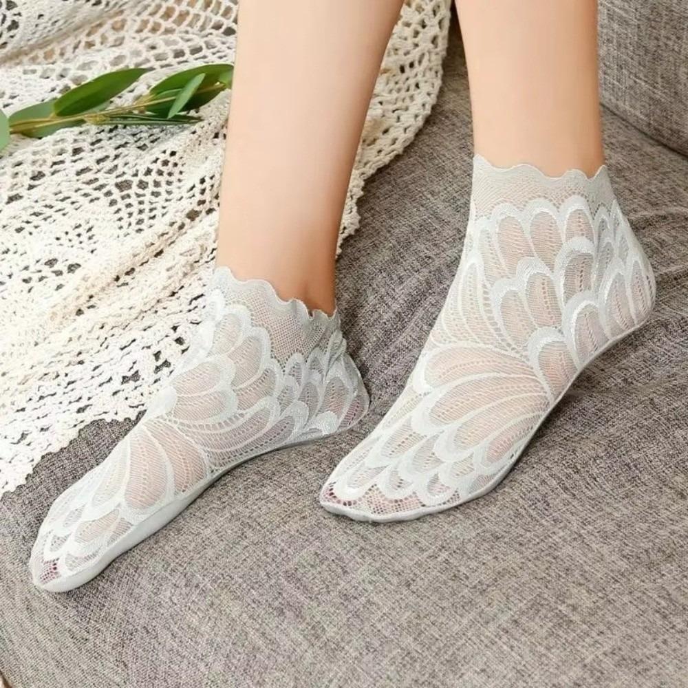 Lace Flower Mesh Boat Socks Breathable Short Socks New Lolita Socks Women's Fashion
