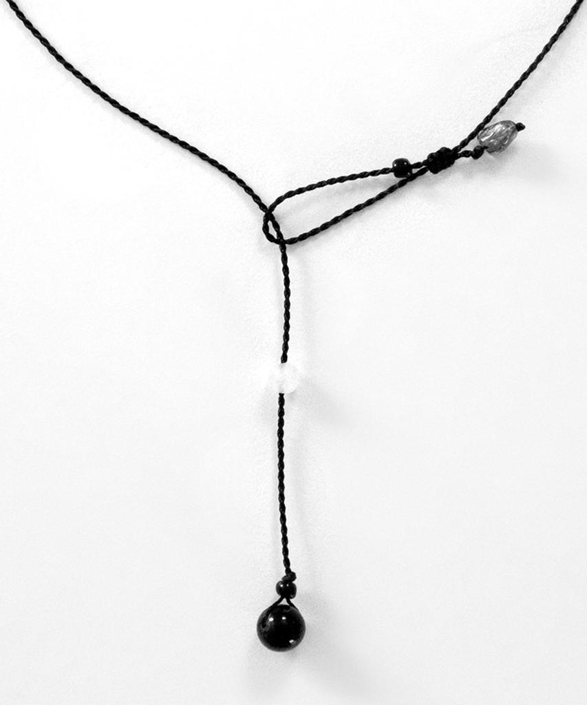 Idusum Neck Weave Psyche / Onyx, Quartz Black Necklace