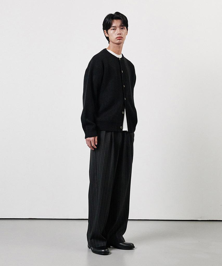 WHOLOVESART Striped Wide Elastic Slacks Black