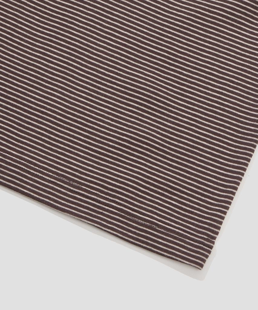 AGOD Back Incision Stripe Half T-Shirt [Brown]