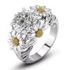 Anillo Sencillo Flor de Margarita Pequeña para Niña, Anillo Fresco Pastoral de Lujo Ligero, Modelo de Zirconia Incrustada de Cuatro Garras