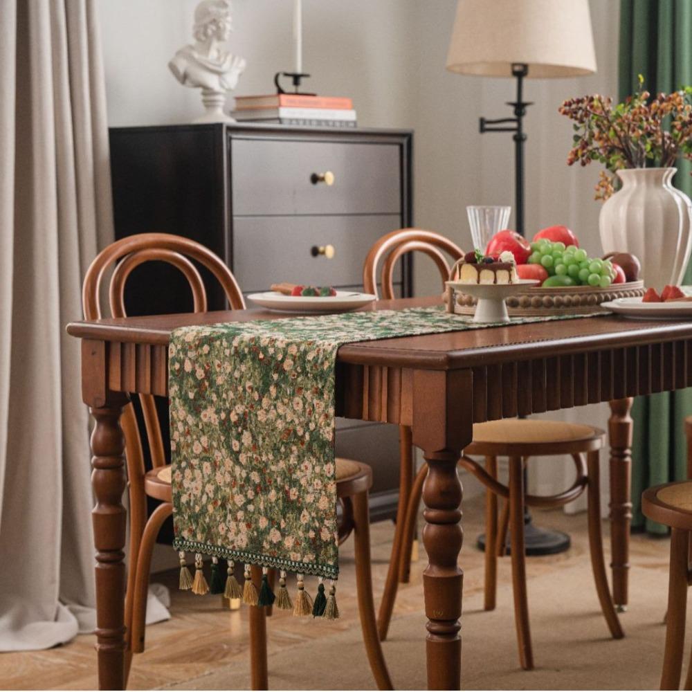 Heminredning Vintage Jacquard Bordslöpare Blommönster med Tofs Duk Förtjockat Bordsskydd Bankett