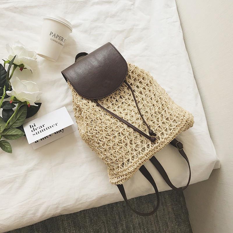 Sommer Rucksack Frauen Rattan Stroh Tasche Casual Aushöhlen Damen Gewebt Strand Tasche Rucksäcke Weibliche Kordelzug