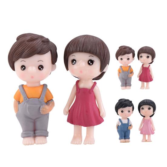 2 Stück entzückende Miniaturen Paare Skulpturen schöne Cartoon PVC zart für Puppenhaus