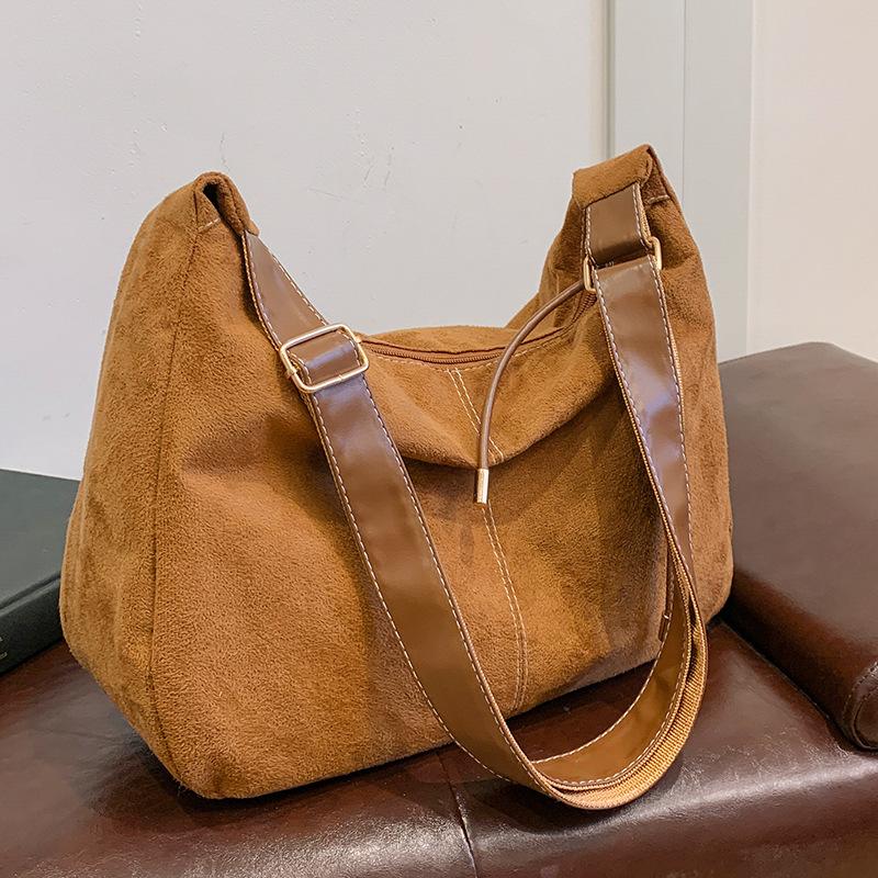 Velkoobjemová texturovaná taška tote pro ženy na podzim a zimu, nová všestranná taška přes rameno, retro stará crossbody taška