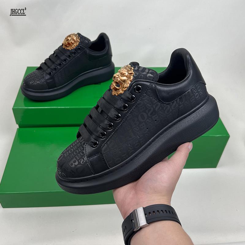 High-end Genuine Leather Men's Casual Shoes with Low Heel, Casual Leather Surface Sports Shoes, Thick-soled Men's Shoes A1