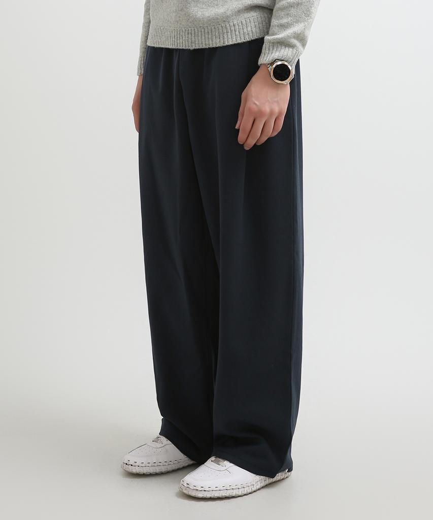 Seuteulaikeu Modern Tr Relax Trousers (Navy)