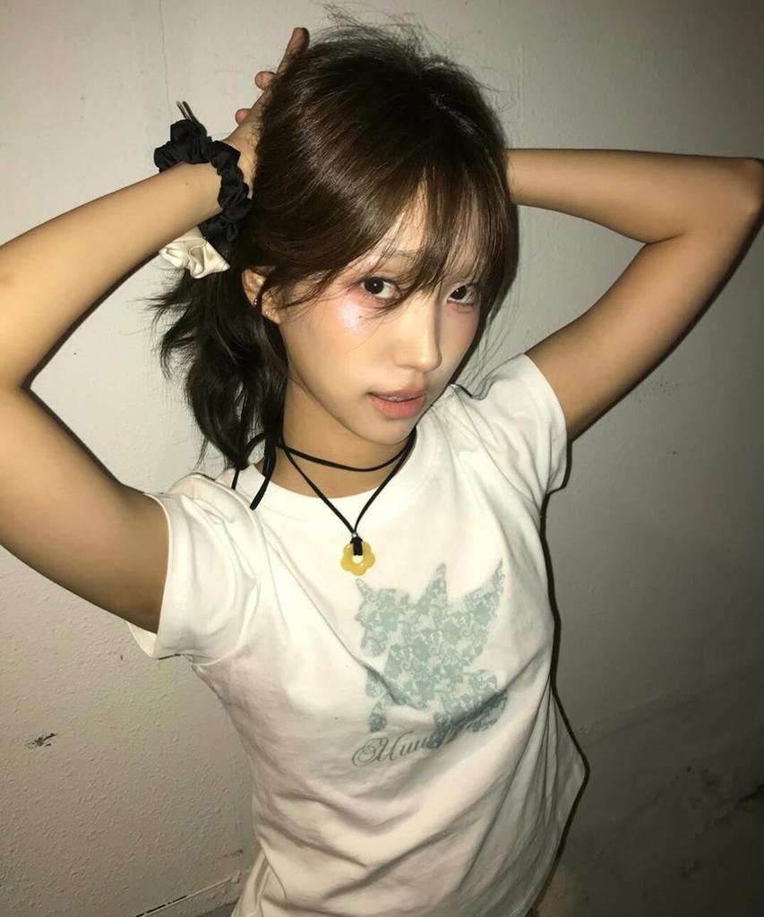 Yuupeu Pony Print Tee - Ivory
