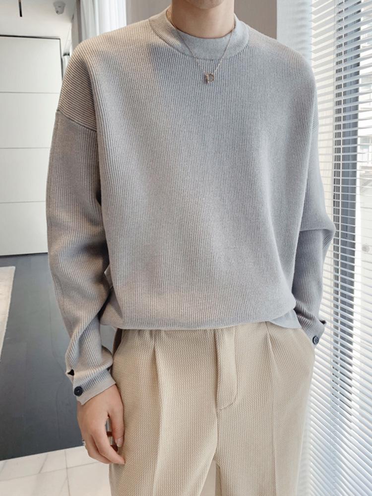 Men's White Round Neck Split-Sleeve Sweater
