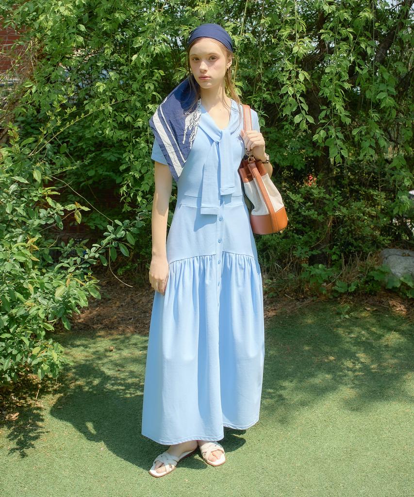 Salon De Yon Shawl Layered Long Dress_ Blue