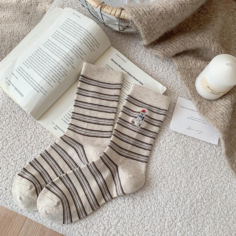 Striped Contrast Polar Bear Warm Winter Cashmere Vintage Mid-Leg Socks Versatile High Wool Socks
