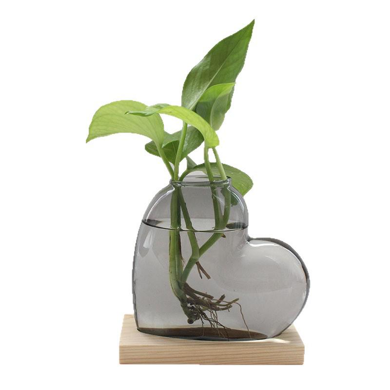 Creative Multi-color Heart Glass Hydroponic Vase—Desktop Flower Ornament for Living Room Decoration.