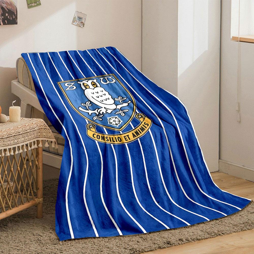 Blue Owl Emblem with Latin Motto Design print blanket soft and cozy perfect for the living room bed sofa or a nap,gift