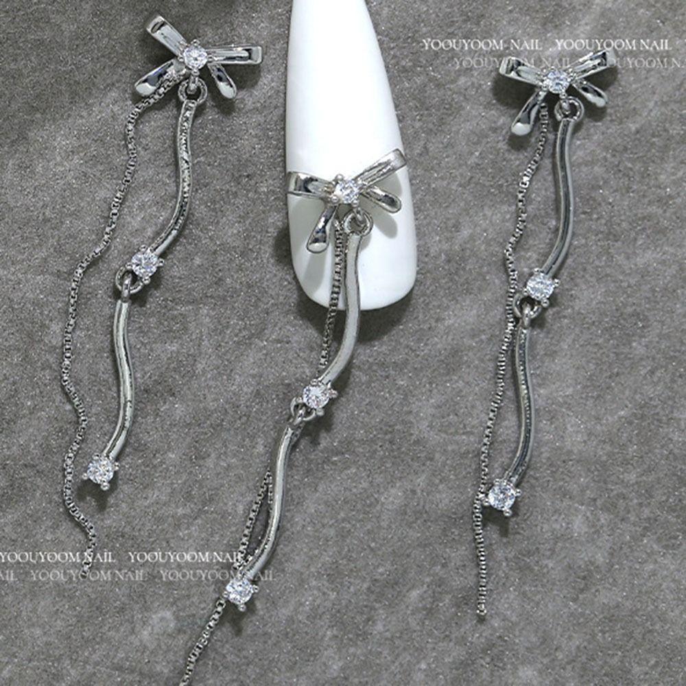 Silver 3D Manicure Jewelry Nail Charms Nail Art Decoration DIY Crystal Nail Rhinestones Women