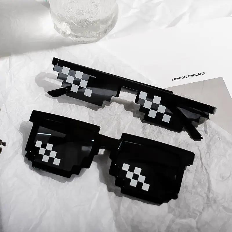 2Pcs Mosaic Sunglasses Party Retro Sunglasses Pixel Style Sunglasses Funny Glasses Pixel Sun Glasses