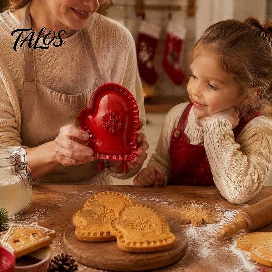Baking Gifts for Enthusiasts Christmas Hand Press Pie Mold, Plastic Pastry Dough Neatly Cut Cookie Cutters DIY Holiday Treats