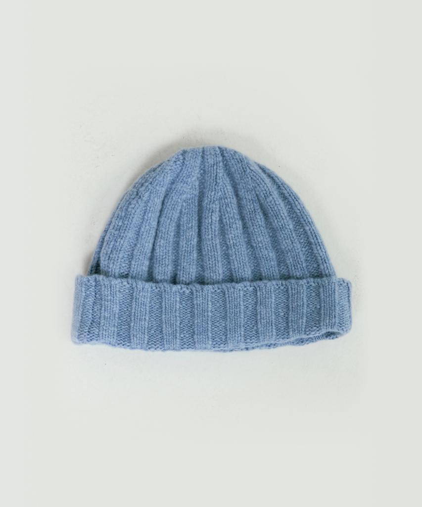 LEI AVERY Merino Wool Ribbed Beanie (Sora)