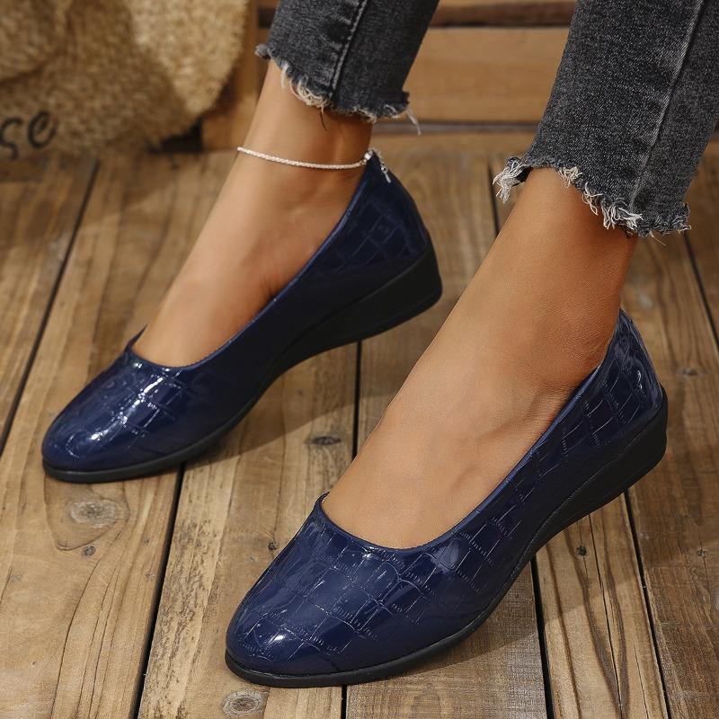 Nouvelles chaussures à talons pointus grande taille pour femmes, mode motif pierre, à une pédale, chaussures de travail pour mère