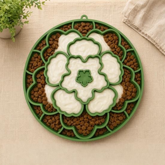 Pet Slow Feeder Mat Soft Silicone Dog Lick Mat Prevents Choking Slow Feeder