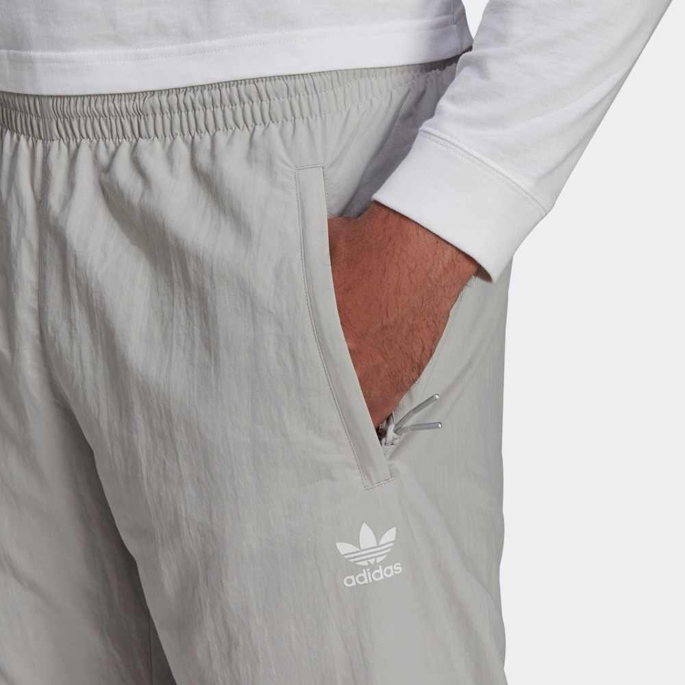 Adidas Knitted Sweatpants Men's Light Gray Moderate Cuffed Pants HC7113