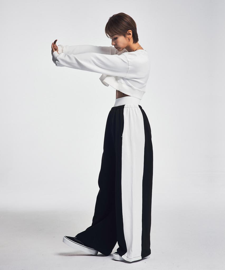 CRUSHST Fake Leggings Wide Sweatpants Black And White