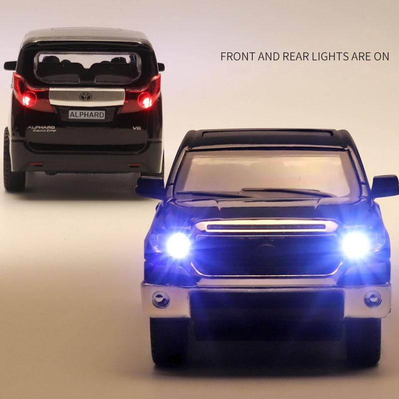 1:32 Scale Toyota Alphard Alloy Car Model, Diecast Car Toys with Light & Sound Effect for Boys Birthday Gift Kids Toys Car Collection