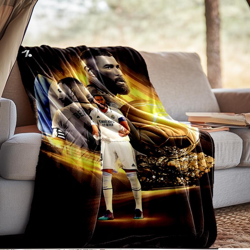 Real Madrid Karim Forever Decke Leicht Ideal Bettdecke Perfekt für Reisen, Camping, Wohnzimmer, Büros, Sofas, Fan Weihnachtsgeschenk