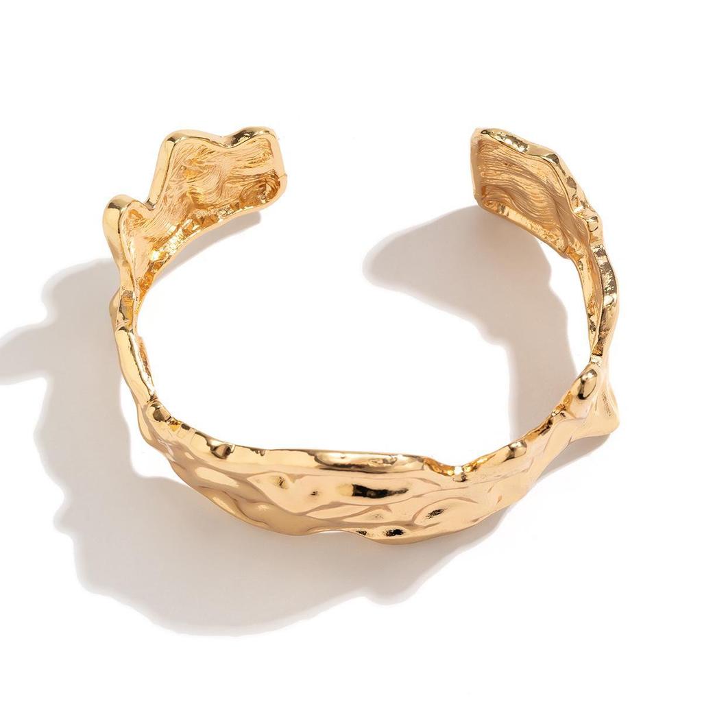 European-American Irregular Collar Metal Choker Necklace