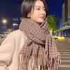 New Scarf Qiandongge Winter Korean Version Versatile Student Couple Warm Black and White Plaid Knitted Korean Atmosphere