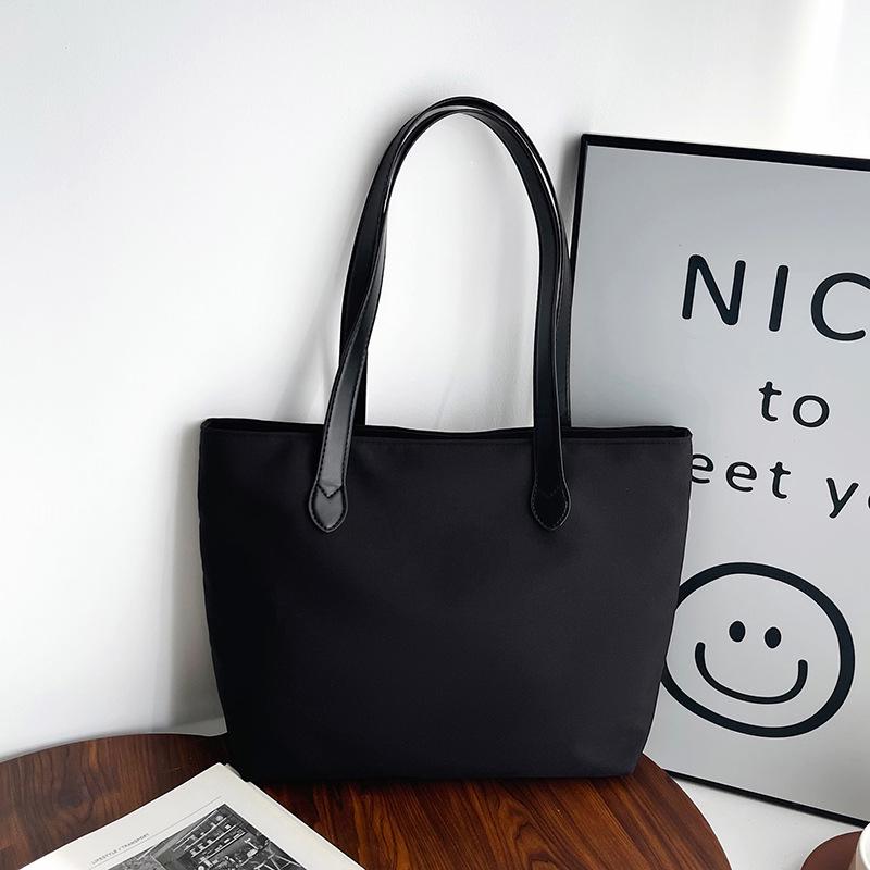 Stylish Women's Canvas Nylon Underarm Tote: Versatile, Spacious Single Shoulder Handbag